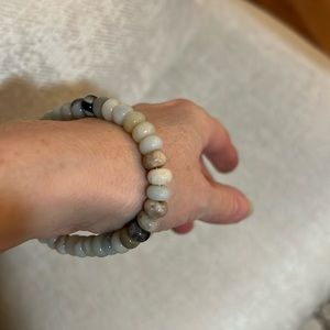 Stone beats bracelet